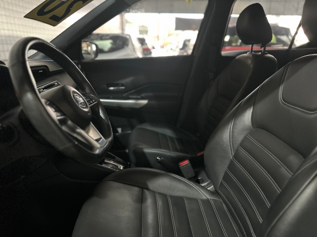 Nissan Kicks Cinza