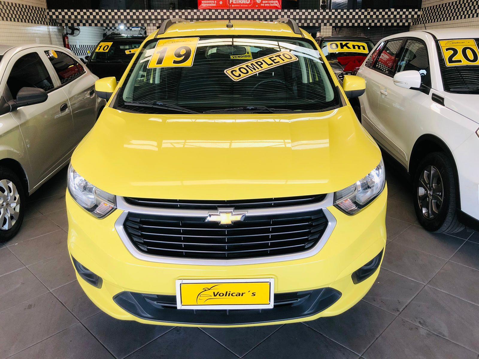 Chevrolet Spin Amarelo