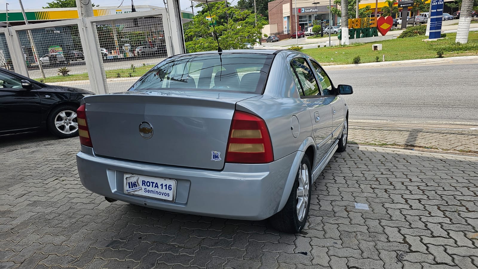 Chevrolet Astra Sedan Prata