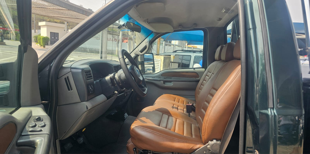 Ford F-250 Verde