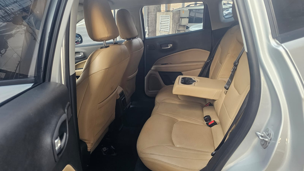 Jeep Compass Prata