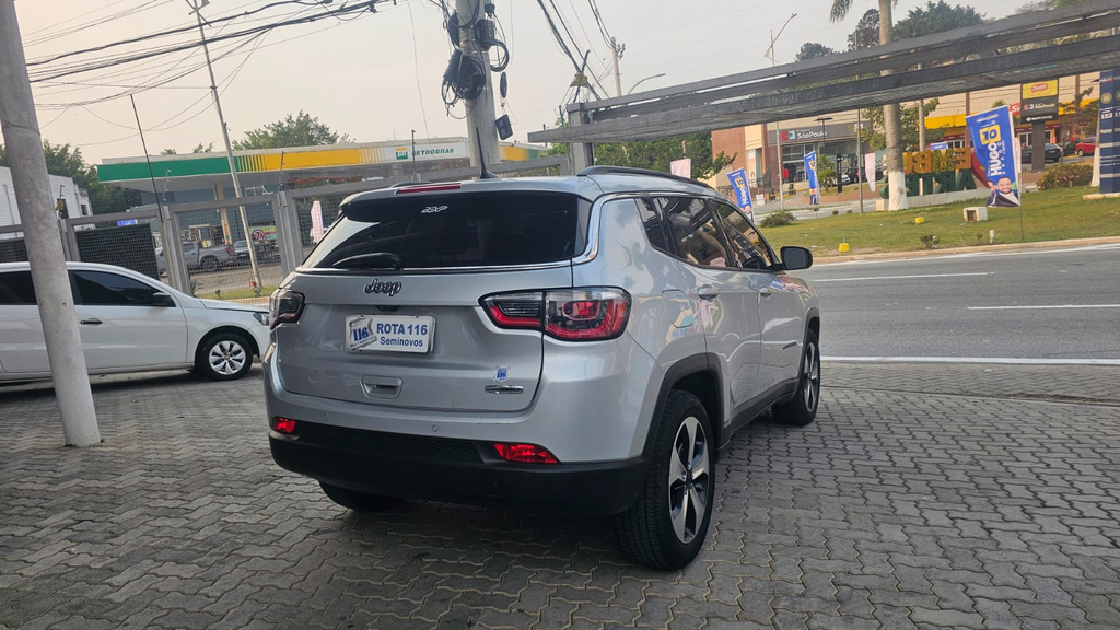 Jeep Compass Prata