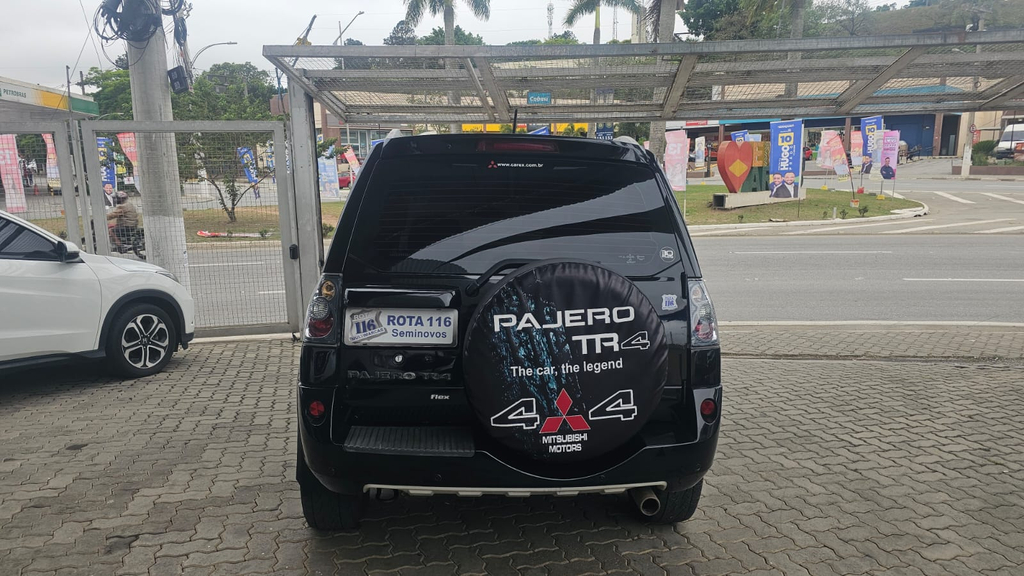 Mitsubishi Pajero TR4 Preto