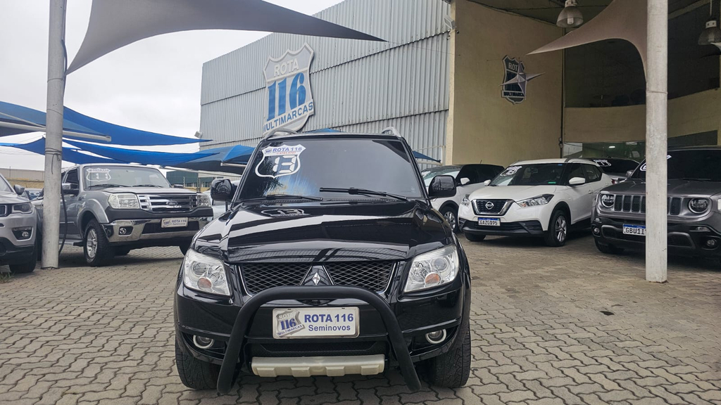 Mitsubishi Pajero TR4 Preto