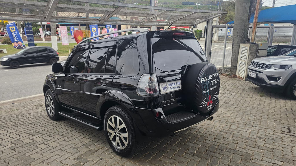 Mitsubishi Pajero TR4 Preto
