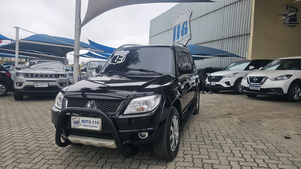 Mitsubishi Pajero TR4 Preto