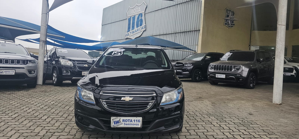 Chevrolet Onix Preto