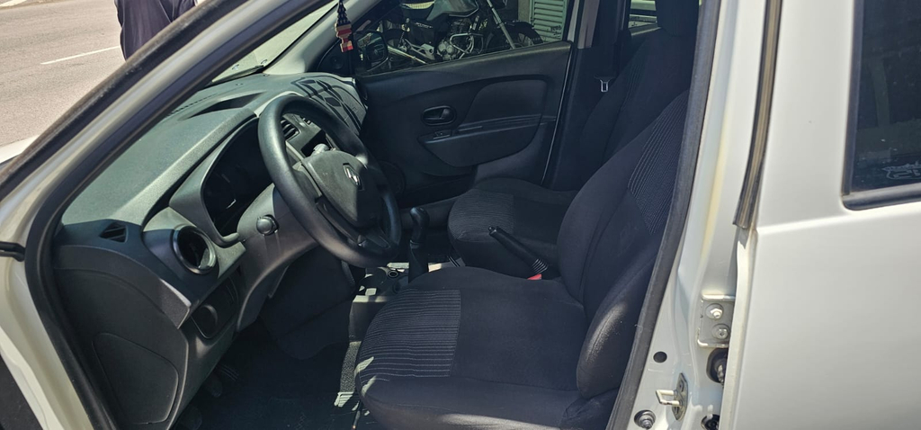Renault Sandero Branco