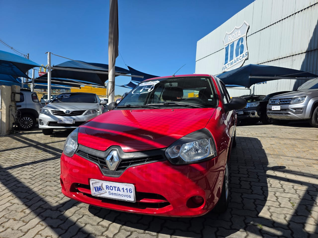 Renault Clio Vermelho