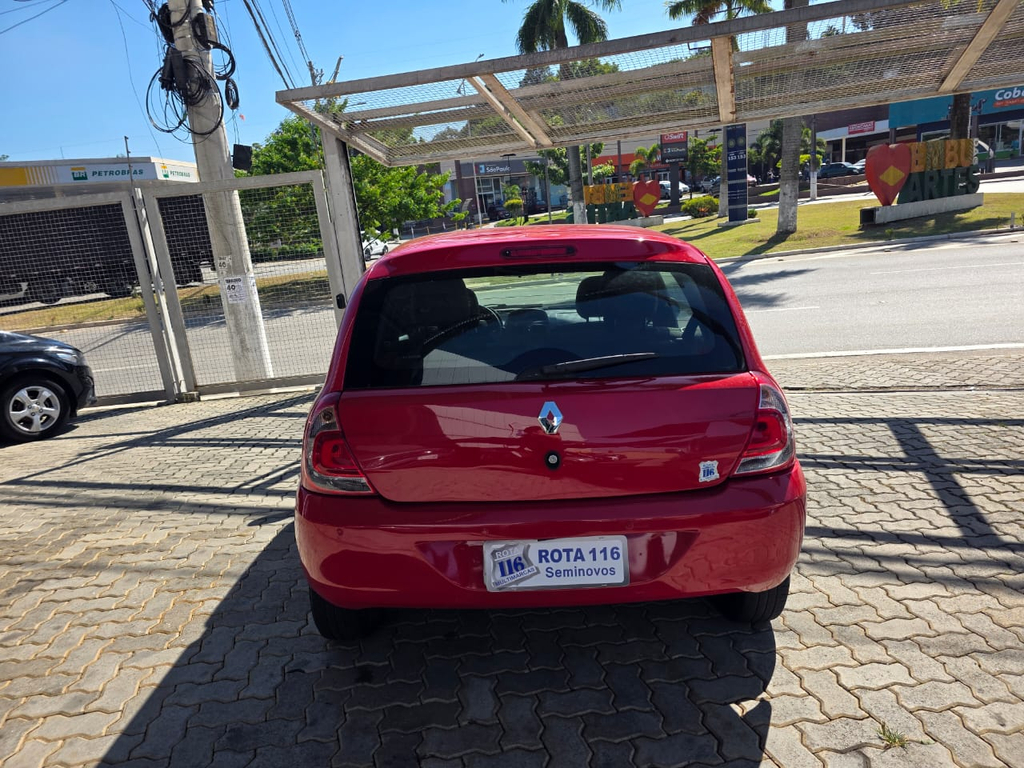 Renault Clio Vermelho