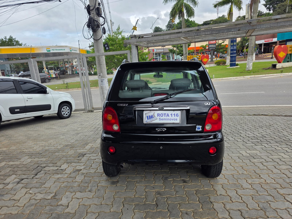 Chery QQ Preto