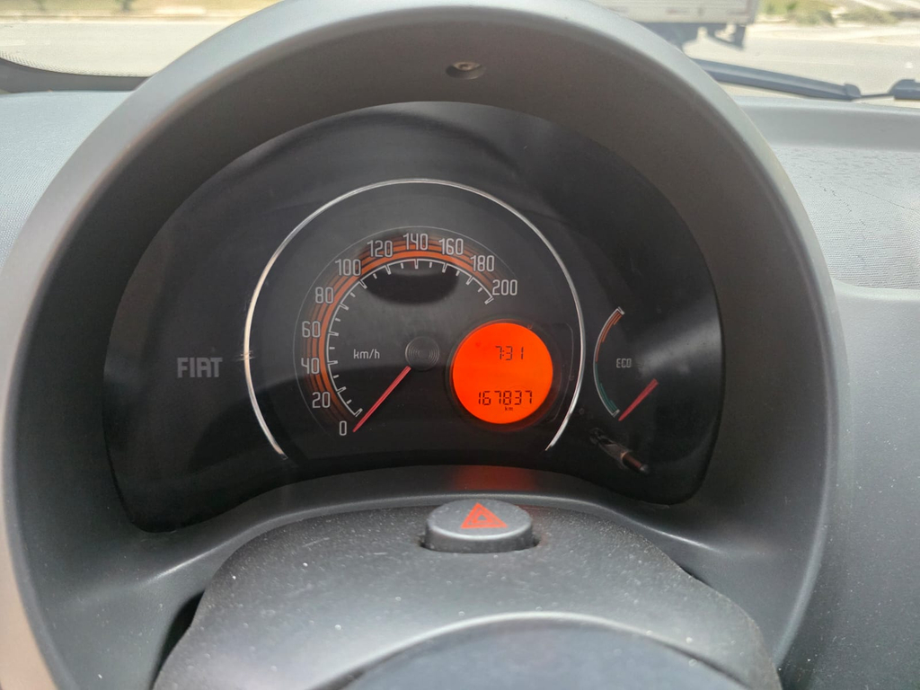 Fiat Uno Branco