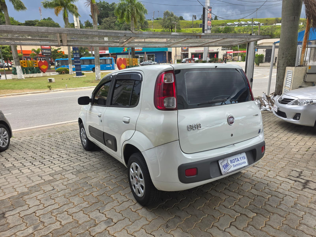Fiat Uno Branco