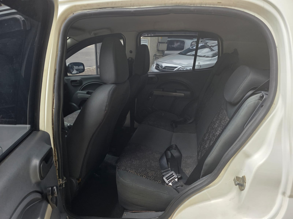 Fiat Uno Branco