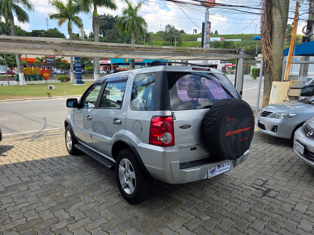 Ford EcoSport Prata