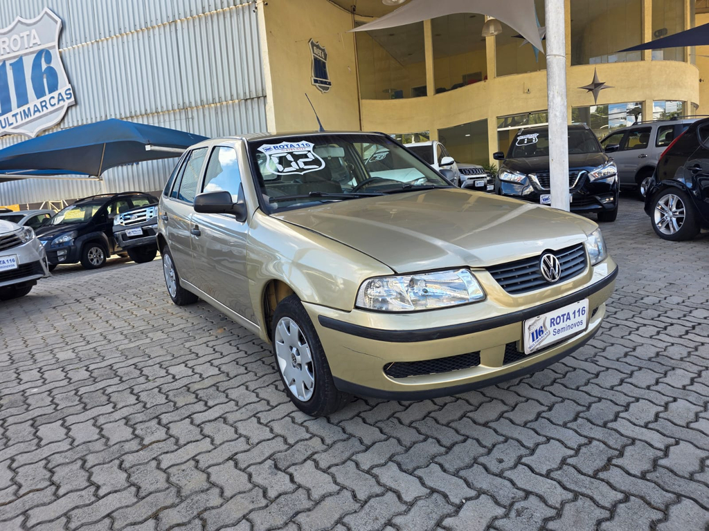 Volkswagen Gol Bege