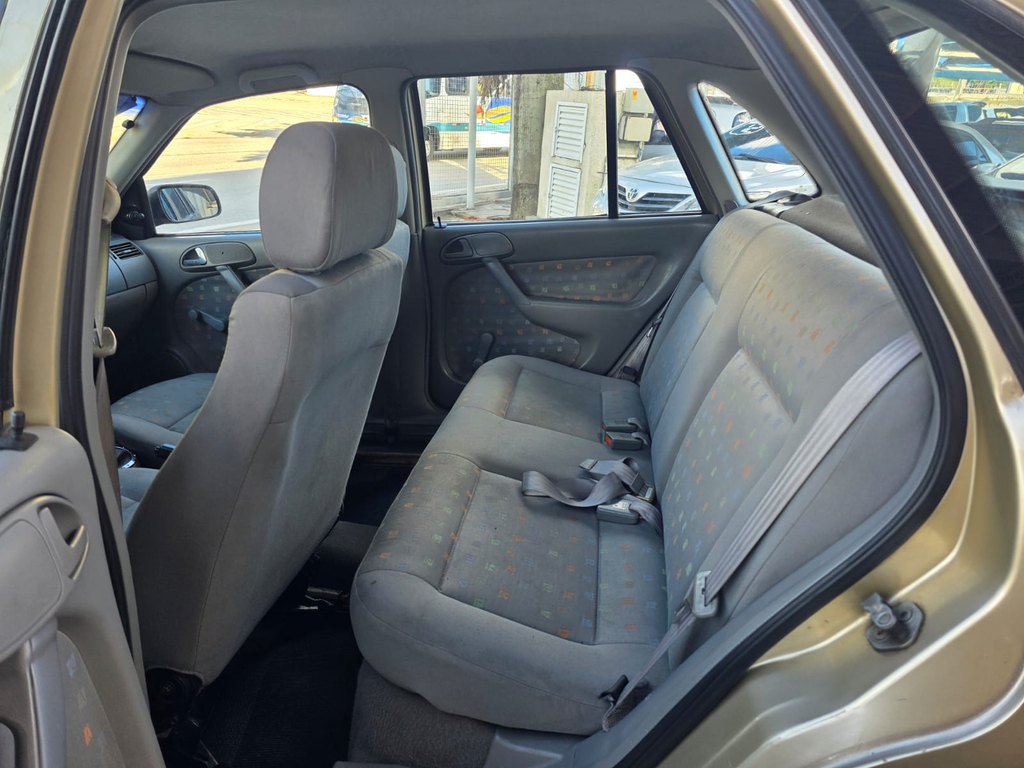 Volkswagen Gol Bege