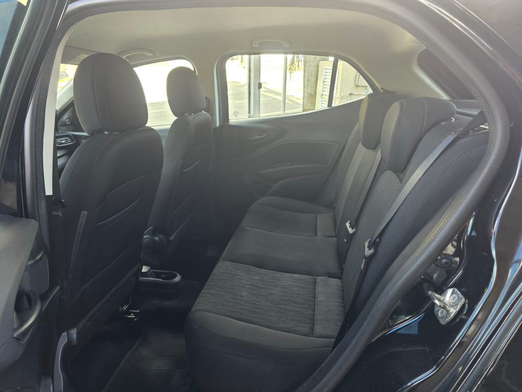 Fiat Argo Preto
