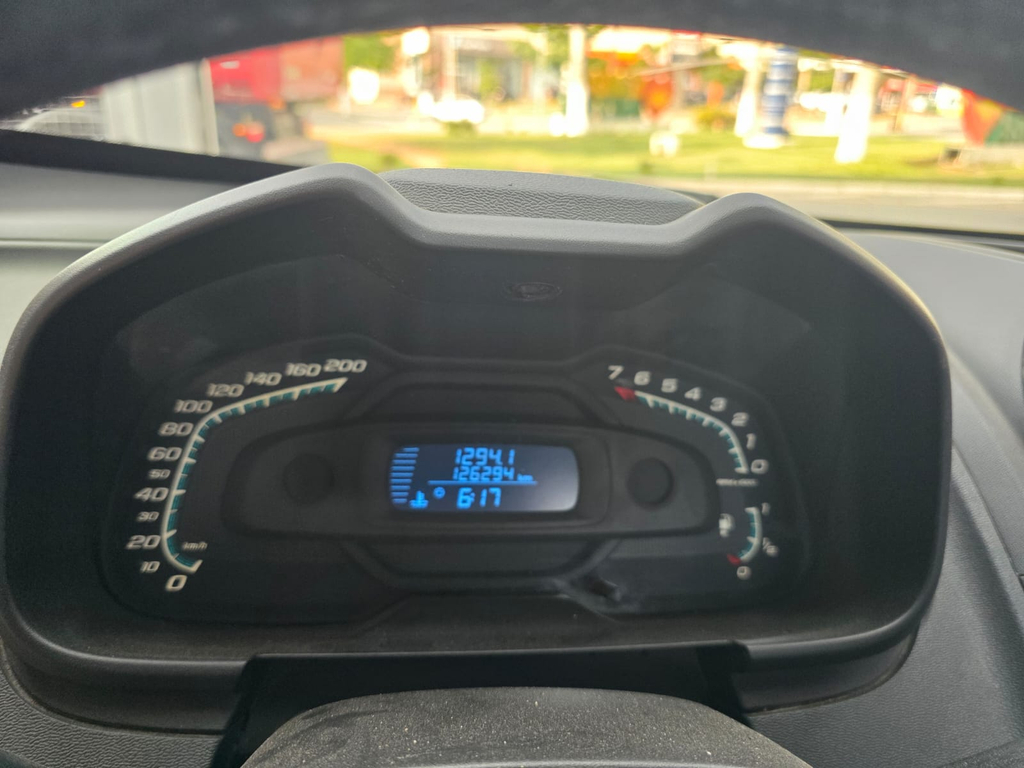 Chevrolet Montana Branco