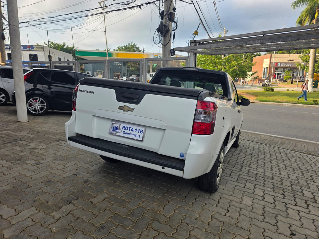 Chevrolet Montana Branco