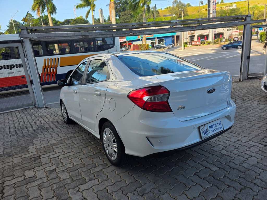 Ford Ka Sedan Branco