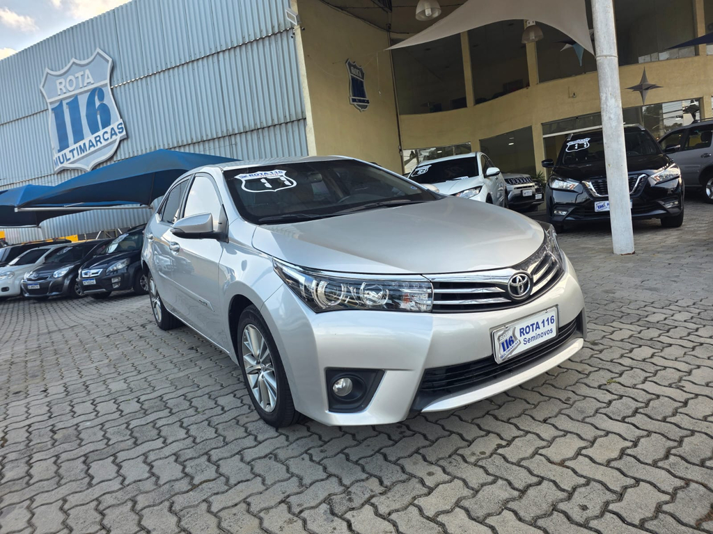 Toyota Corolla Prata