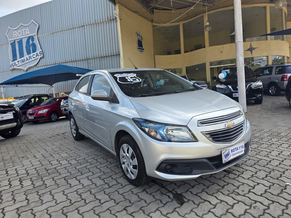 Chevrolet Onix Prata
