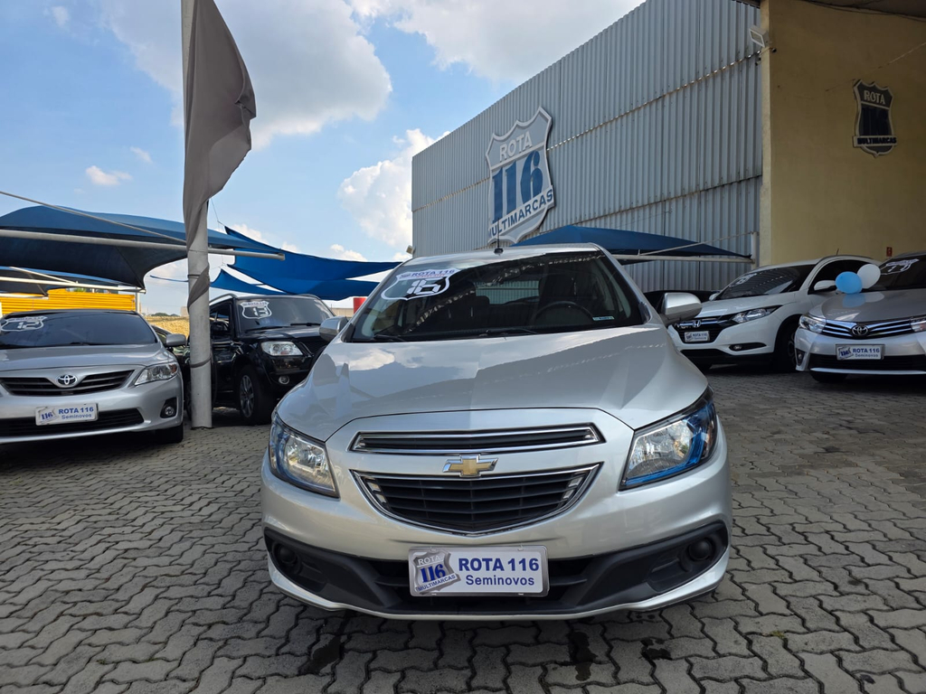 Chevrolet Onix Prata