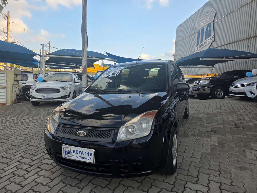Ford Fiesta Hatch Preto
