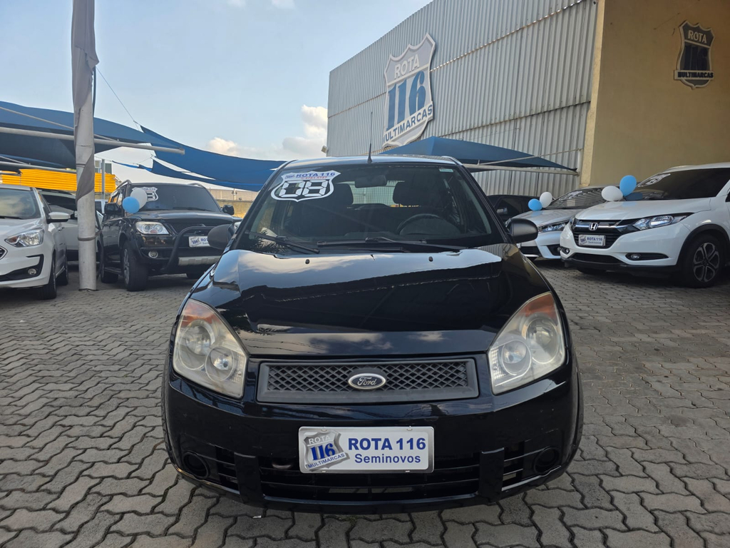 Ford Fiesta Hatch Preto