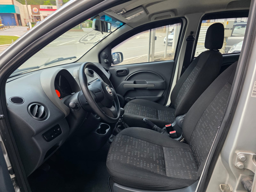 Fiat Uno Prata