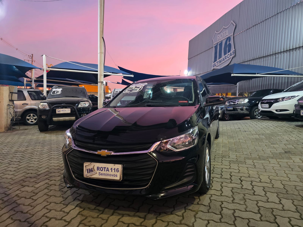 Chevrolet Onix Sedan Preto