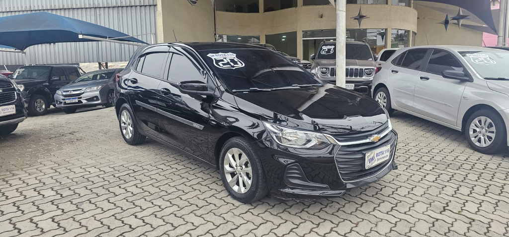Chevrolet Onix Preto