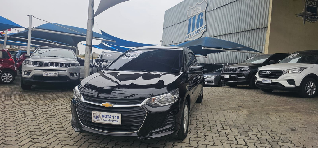 Chevrolet Onix Preto