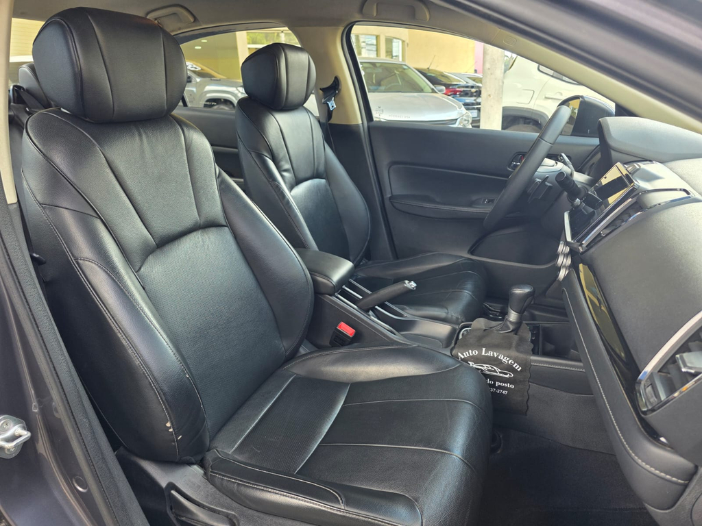 Honda City Cinza