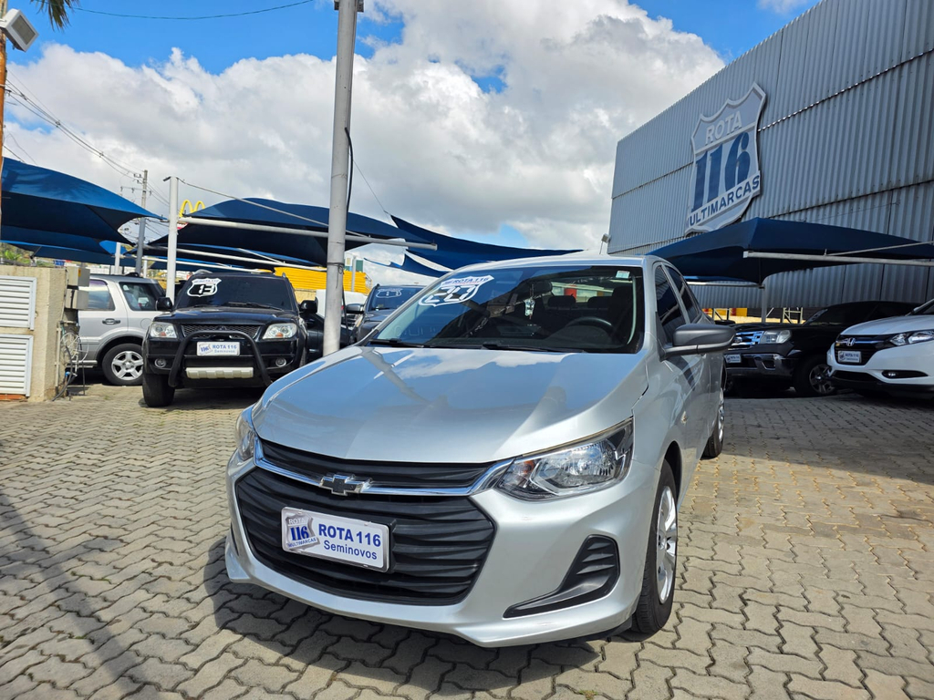 Chevrolet Onix Sedan Prata