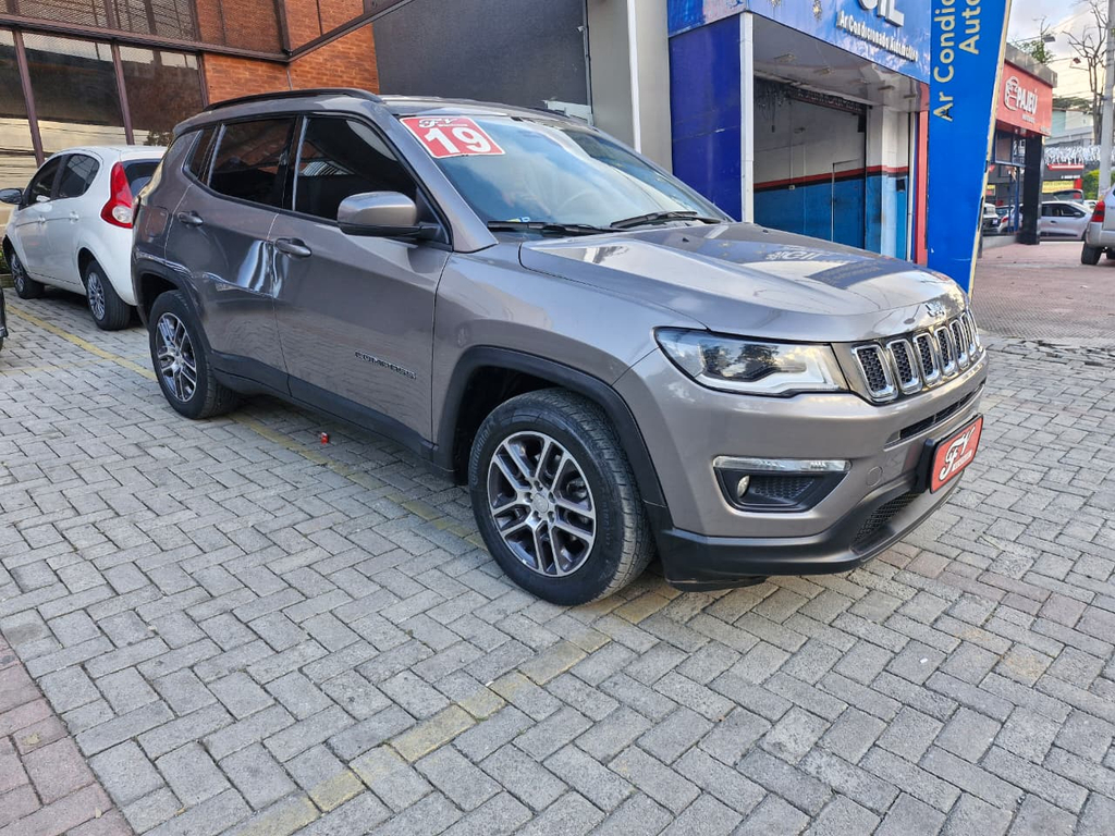 Jeep Compass Cinza
