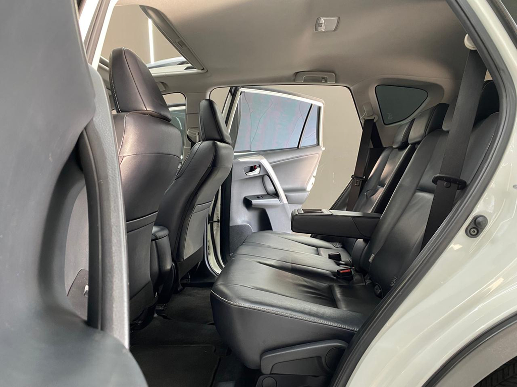 Toyota RAV4 Branco