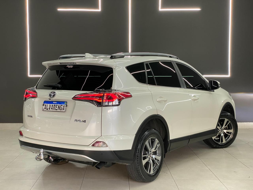 Toyota RAV4 Branco