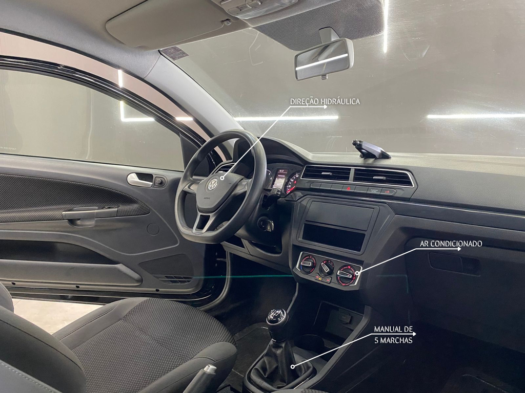 Volkswagen Saveiro Preto