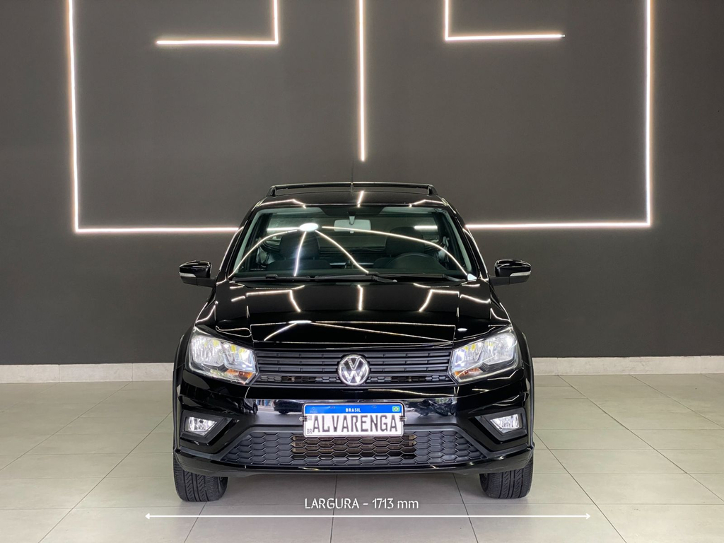 Volkswagen Saveiro Preto