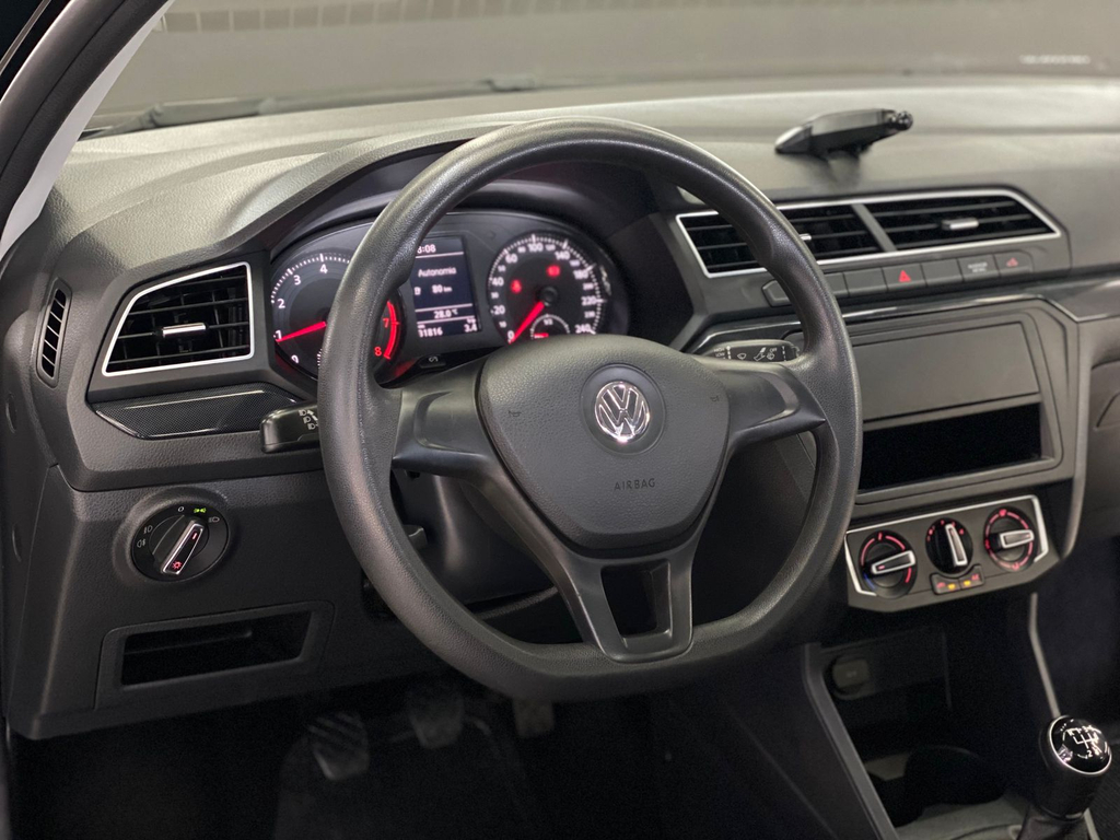 Volkswagen Saveiro Preto