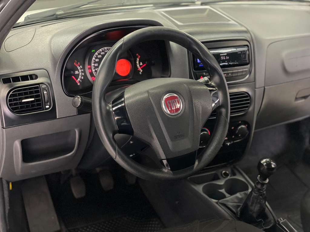 Fiat Strada Branco