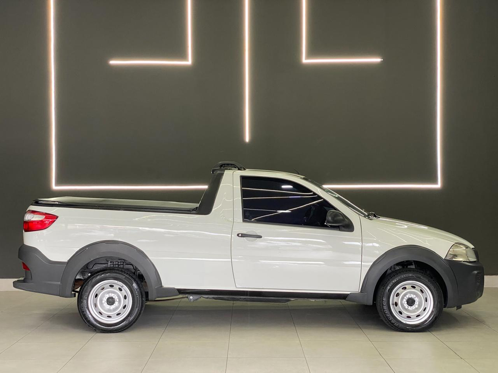 Fiat Strada Branco