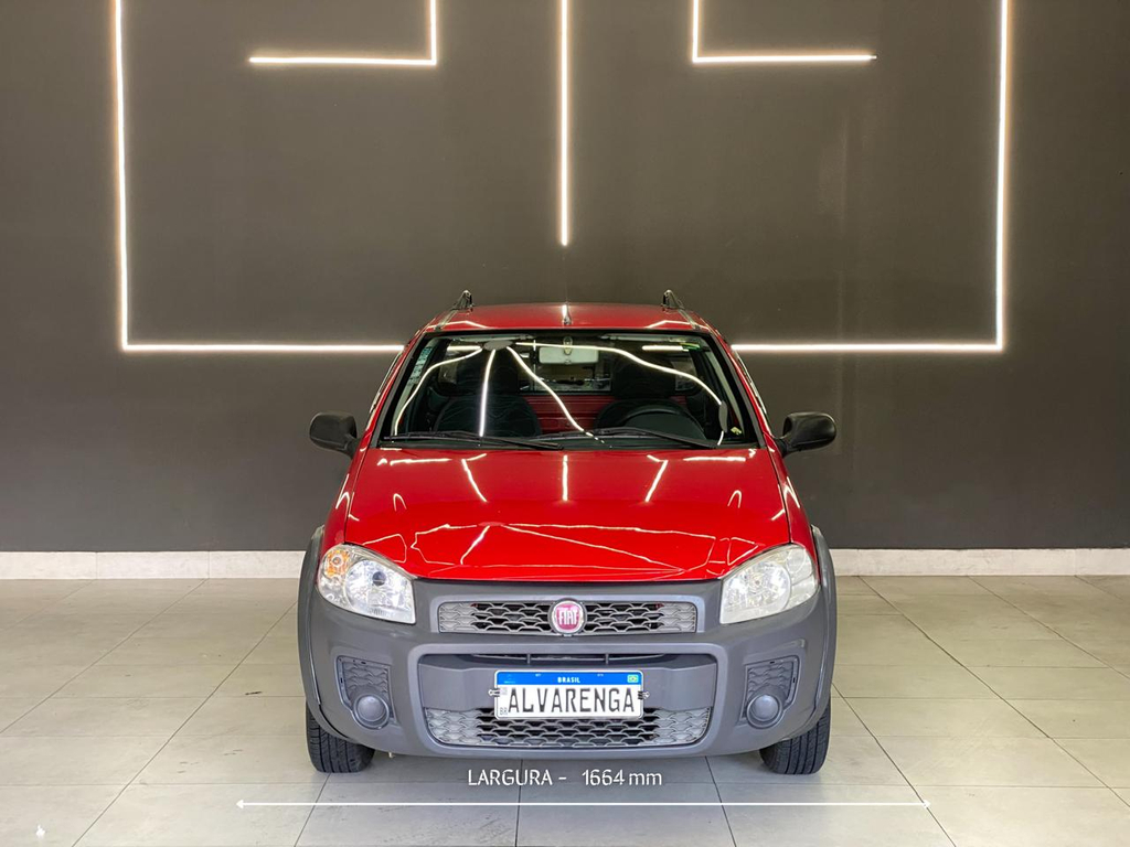 Fiat Strada Vermelho