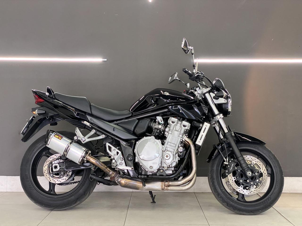 Suzuki BANDIT Preto