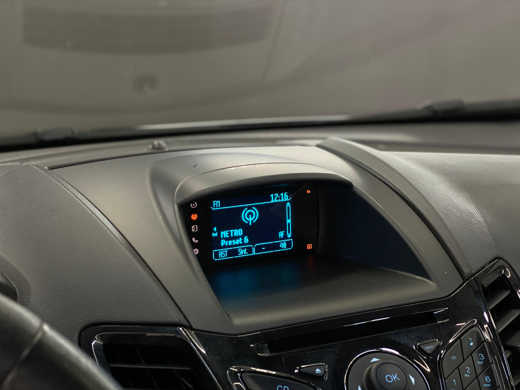Ford New Fiesta Hatch Prata
