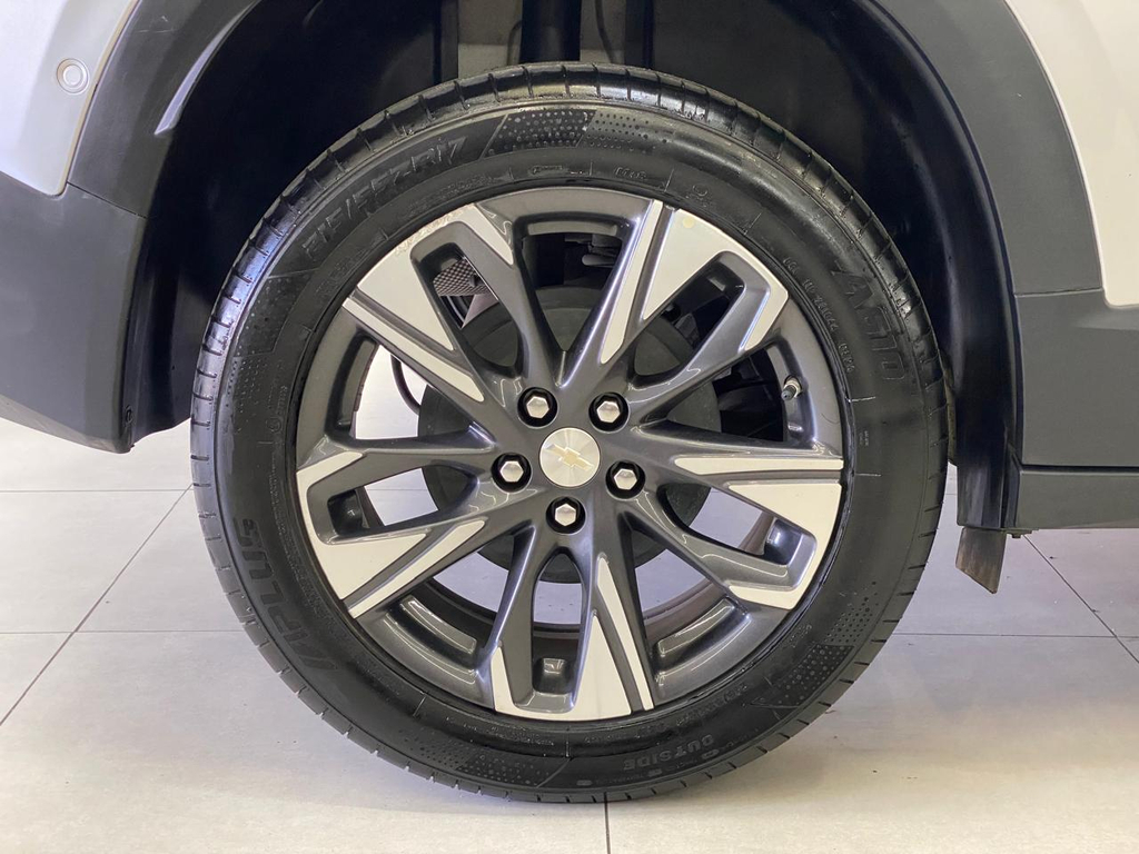Chevrolet Tracker Prata