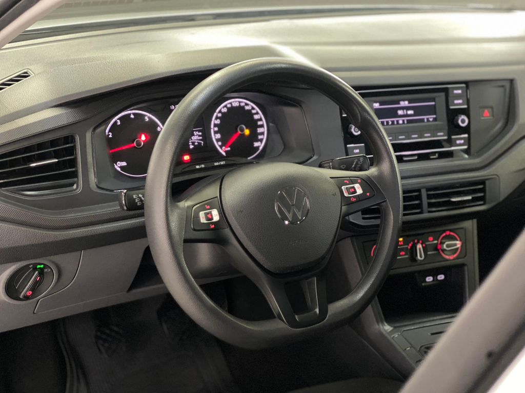 Volkswagen Polo Prata