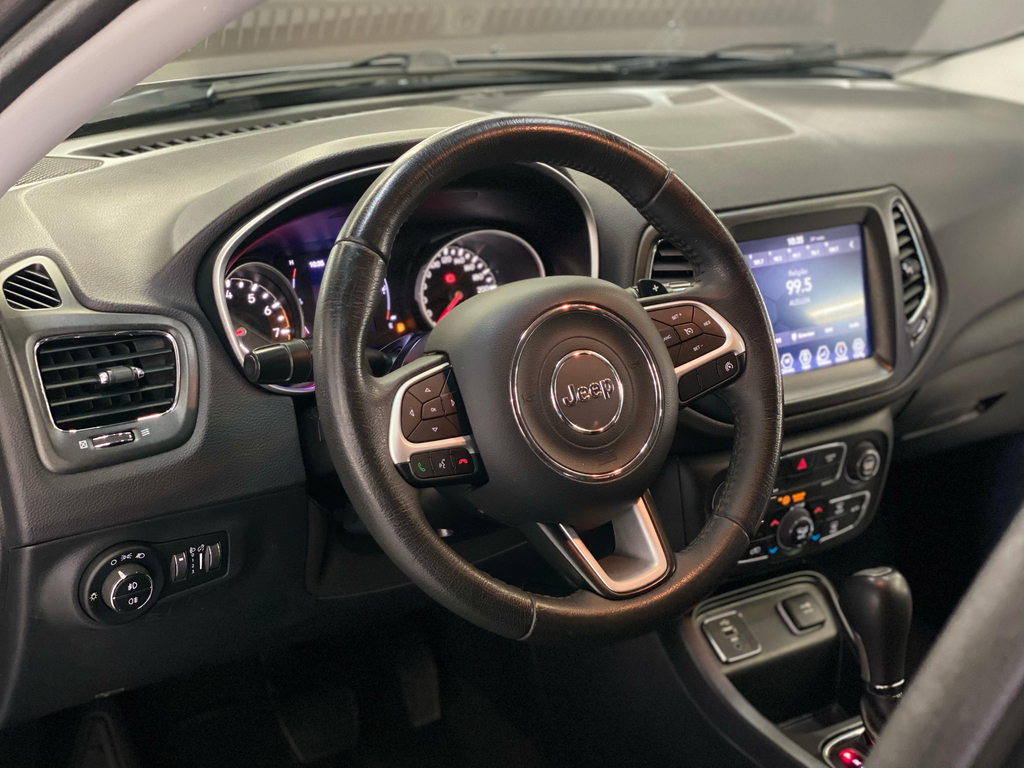 Jeep Compass Cinza